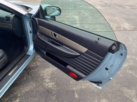 2004 Ford Thunderbird Deluxe