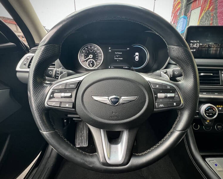2022 Genesis G70