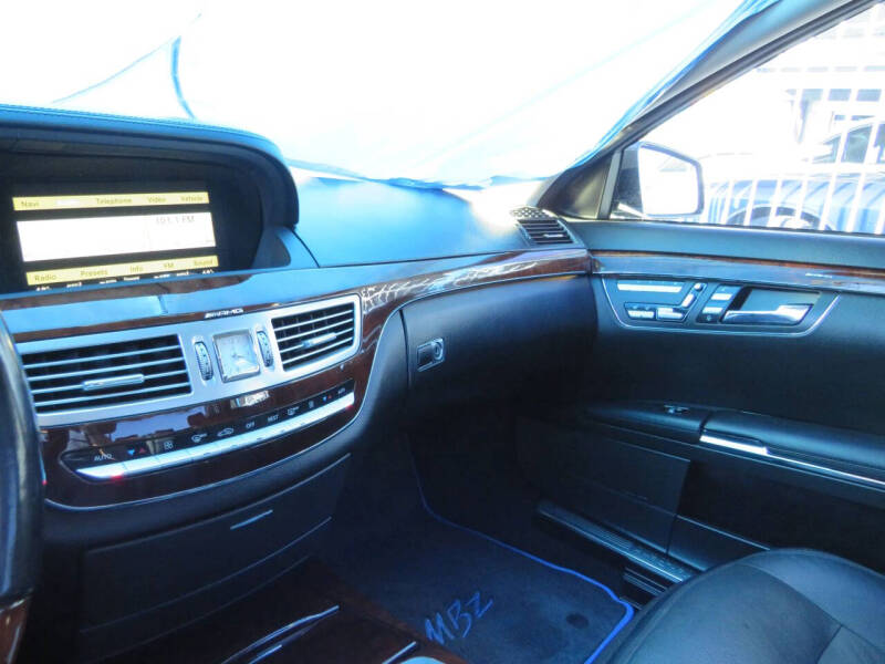2012 Mercedes-Benz S-Class S 550