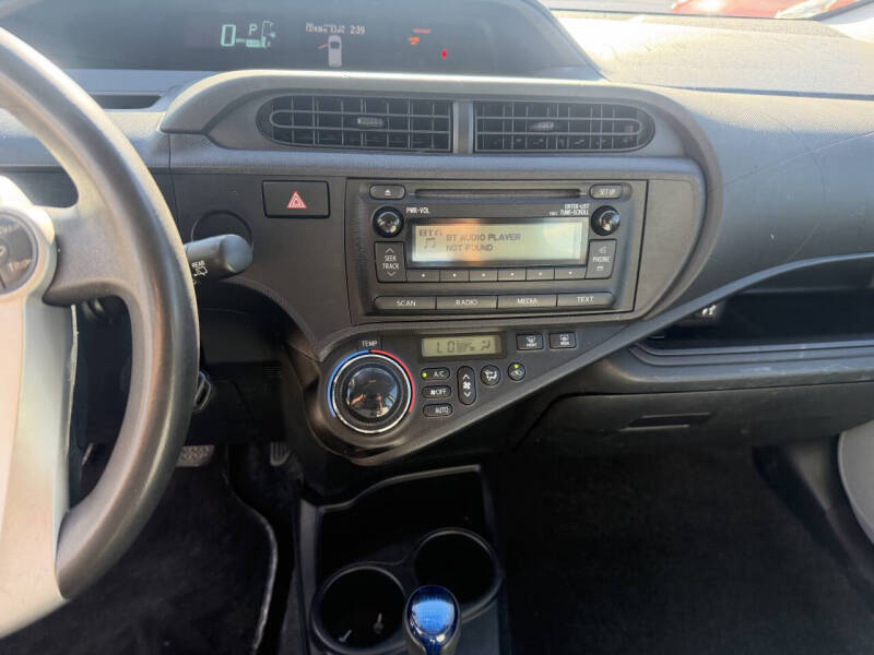 2014 Toyota Prius c One