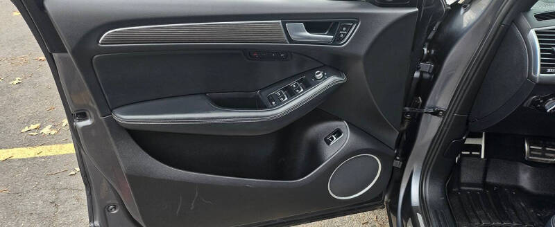 2015 Audi SQ5 3.0T quattro Prestige