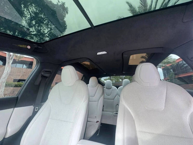 2022 Tesla Model X