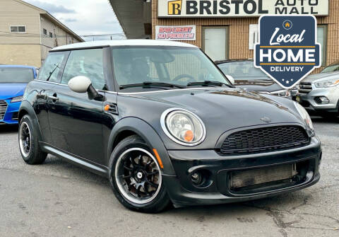 2013 MINI Hardtop for sale at Bristol Auto Mall in Levittown PA