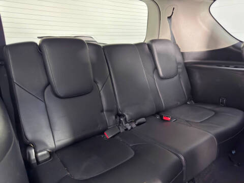 2011 Infiniti QX56