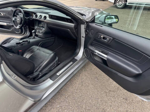 2020 Ford Mustang EcoBoost Premium