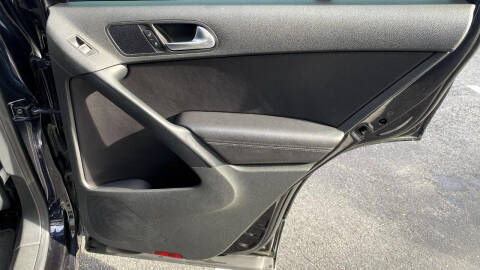 2017 Volkswagen Tiguan 2.0T Wolfsburg Edition 4Motion