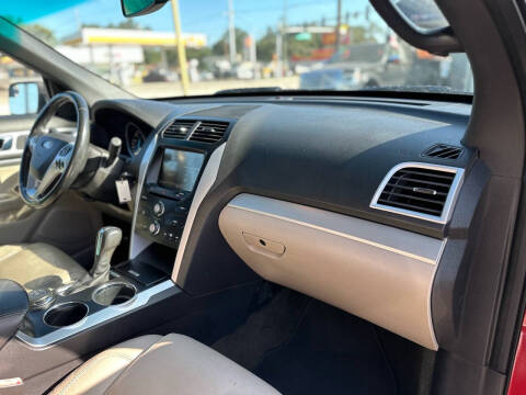 2013 Ford Explorer XLT