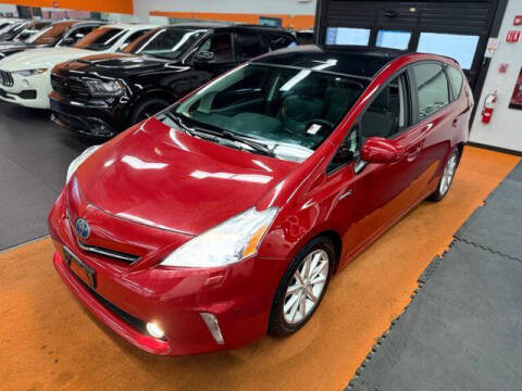 2012 Toyota Prius v Five