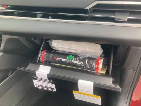 2025 Mitsubishi Outlander PHEV SEL