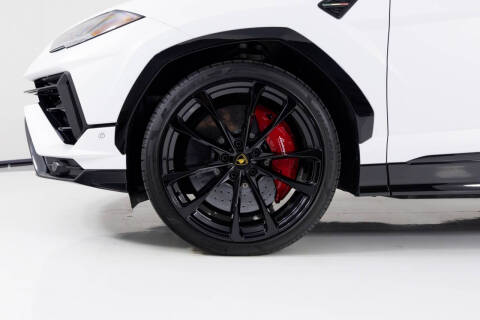 2024 Lamborghini Urus S