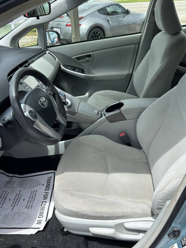 2015 Toyota Prius Two