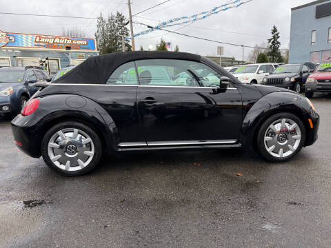 2013 Volkswagen Beetle Convertible 2.5L 50s Edition