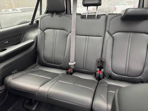 2025 Jeep Wagoneer L Series II