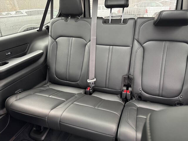 2025 Jeep Wagoneer L Series II