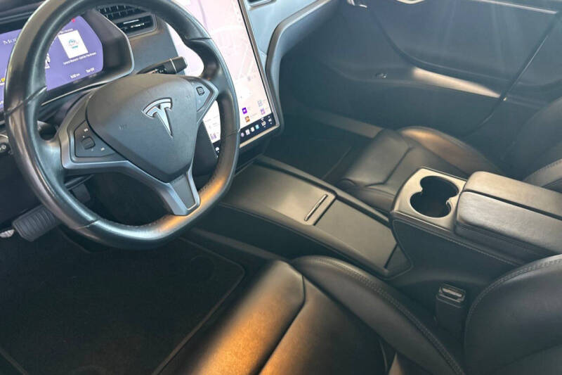 2018 Tesla Model S 75D
