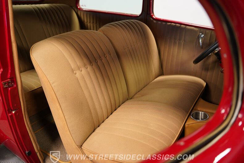 1937 Ford Tudor