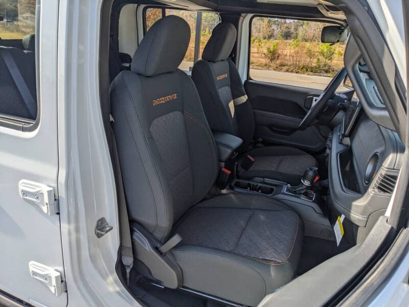 2026 Jeep Gladiator Mojave