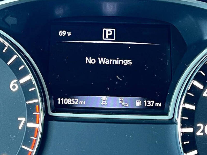 2019 Nissan Pathfinder SV