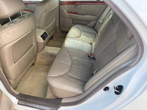 2002 Lexus LS 430