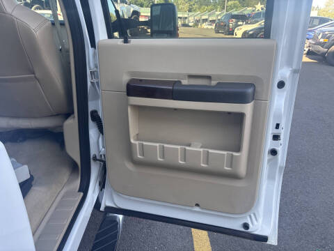 2009 Ford F-350 Super Duty Lariat