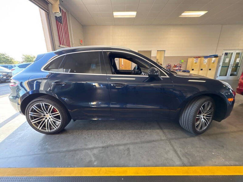 2017 Porsche Macan