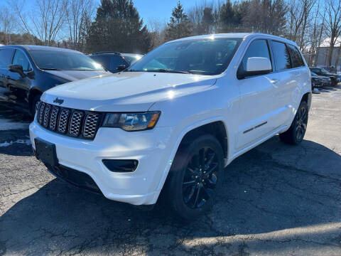 2021 Jeep Grand Cherokee for sale at Louisburg Garage, Inc. in Cuba City WI