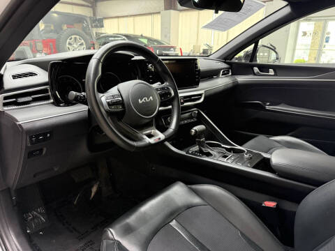 2022 Kia K5