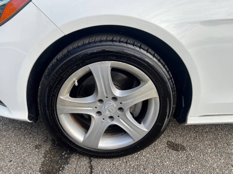 2014 Mercedes-Benz E-Class