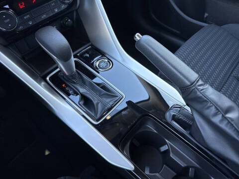 2026 Mitsubishi Eclipse Cross ES