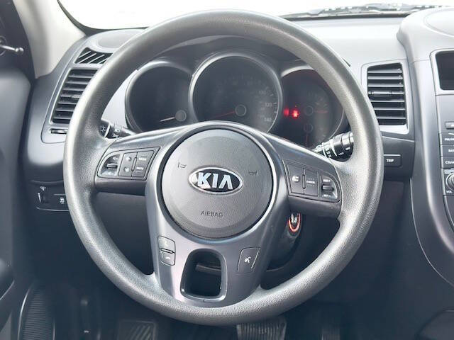 2013 Kia Soul Base photo 14