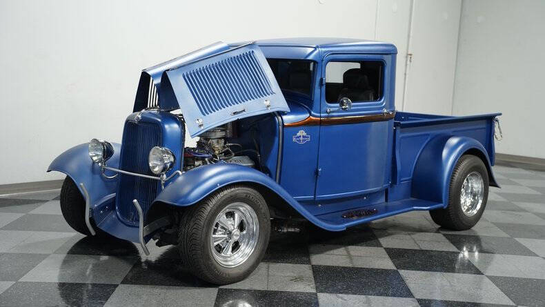 1933 Ford F-100