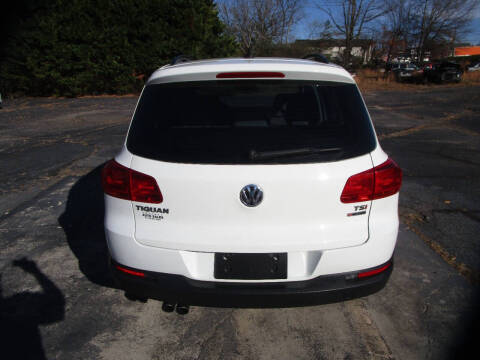 2017 Volkswagen Tiguan 2.0T S 4Motion