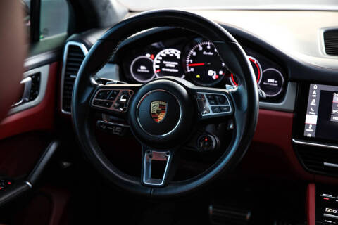 2021 Porsche Cayenne Turbo