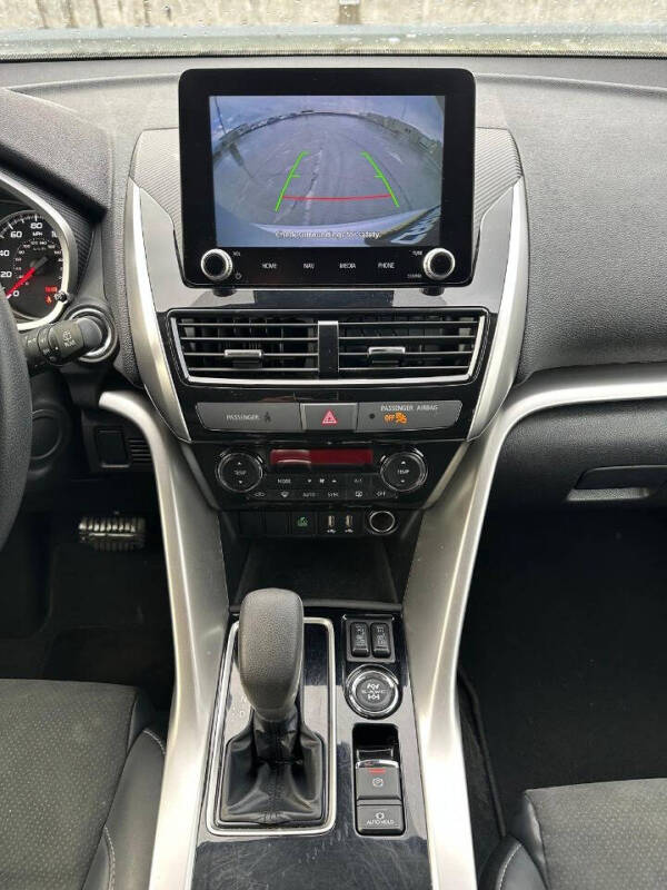 2024 Mitsubishi Eclipse Cross SE