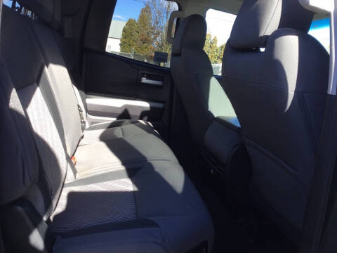 2014 Toyota Tundra SR5