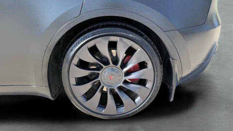 2023 Tesla Model Y Performance
