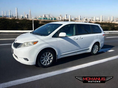 2011 Toyota Sienna LE 7-Passenger