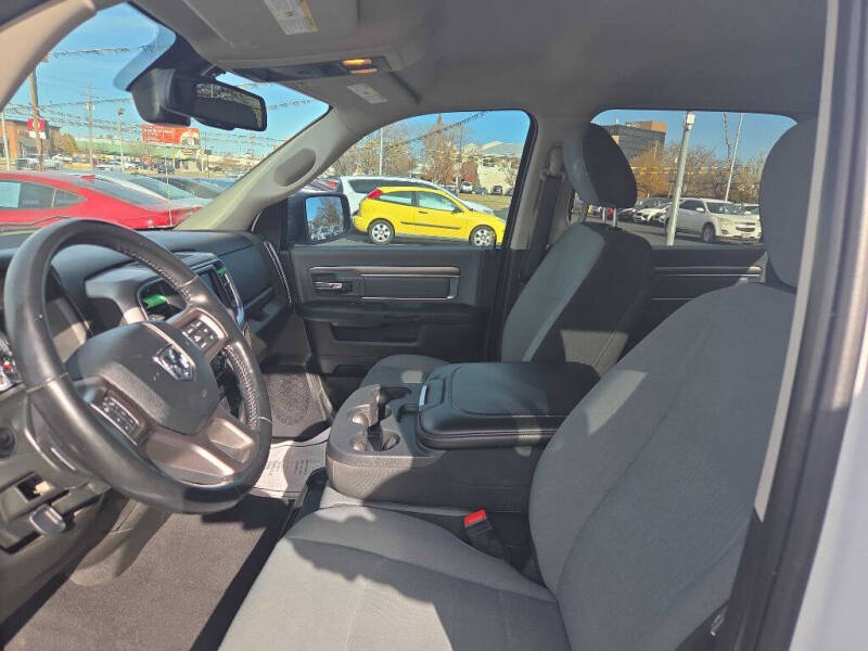 2021 RAM 1500 Classic SLT