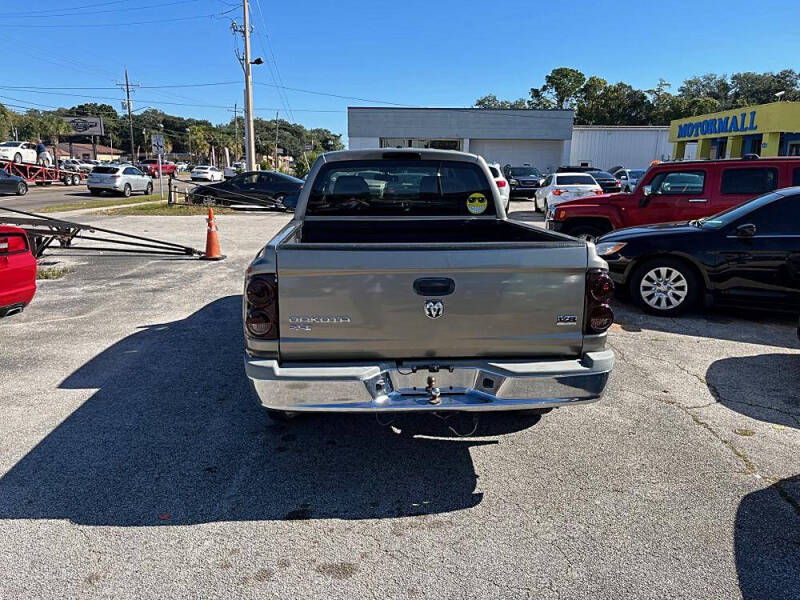 2006 Dodge Dakota SLT
