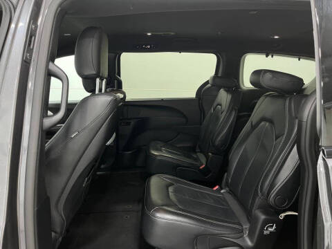 2020 Chrysler Pacifica Launch Edition