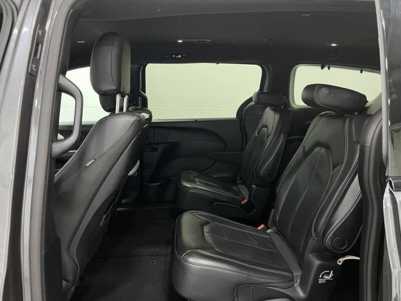 2020 Chrysler Pacifica Launch Edition