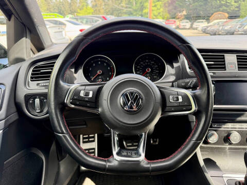 2015 Volkswagen Golf GTI S
