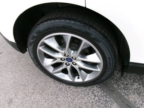 2017 Ford Edge Titanium