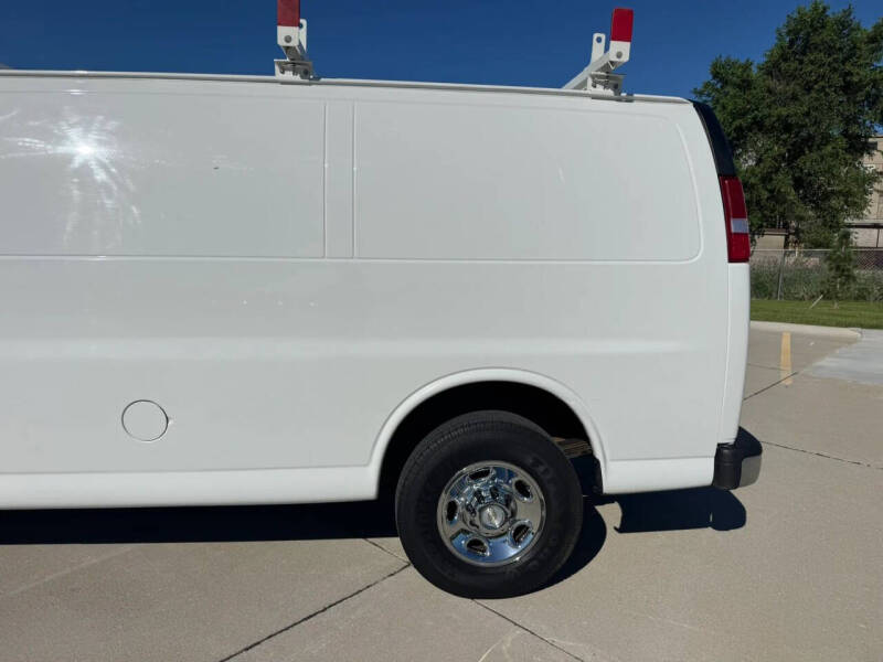 2021 Chevrolet Express 3500