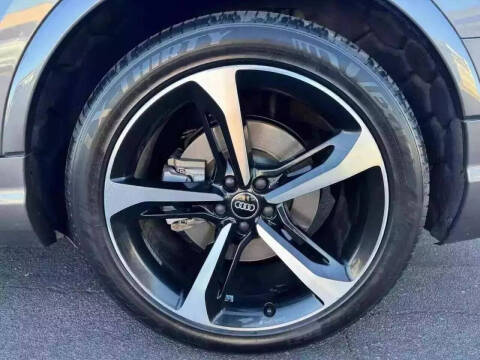 2019 Audi Q7 quattro SE Premium Plus 55 TFSI