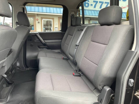 2009 Nissan Titan SE