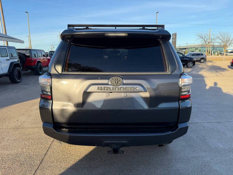 2016 Toyota 4Runner SR5