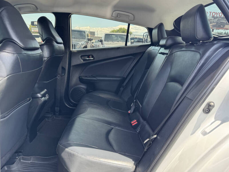 2022 Toyota Prius XLE AWD-e