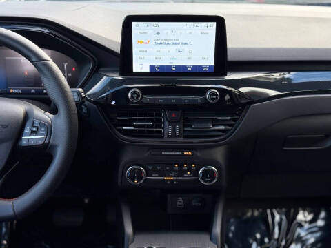 2025 Ford Escape ST-Line