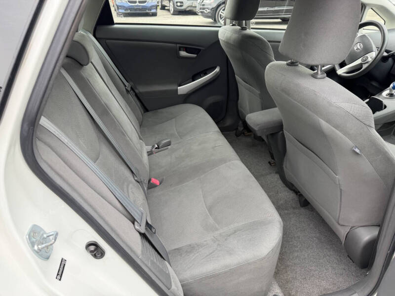2010 Toyota Prius II